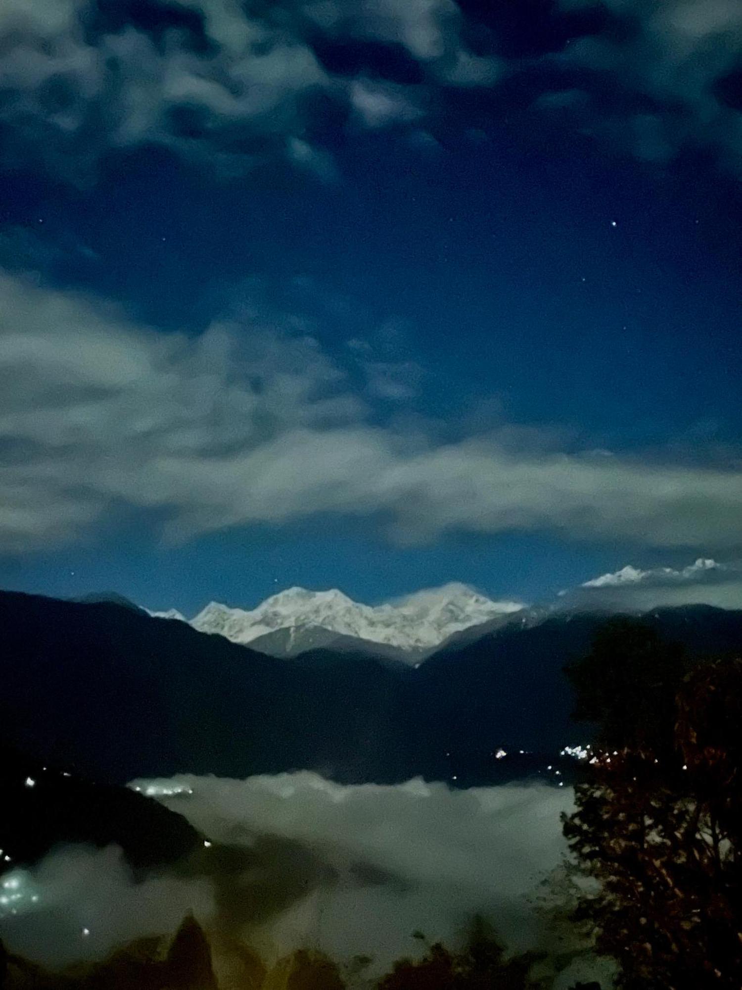 Hostel Wake In Himalayas Pelling Exteriér fotografie
